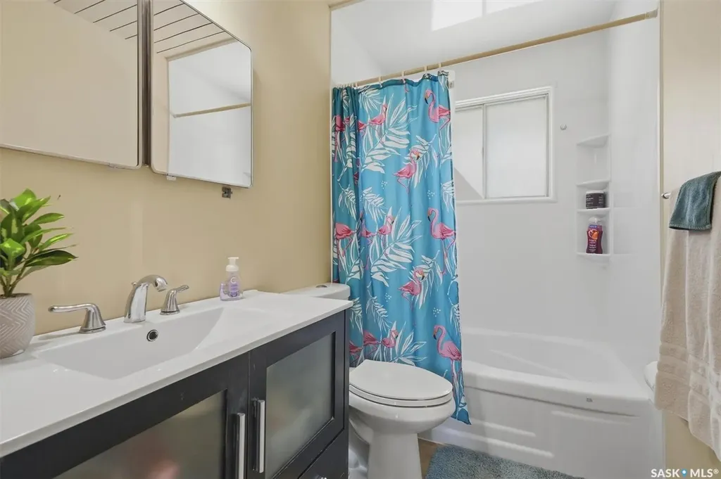 12 Murphy Crescent Saskatoon SK S7J 2T4