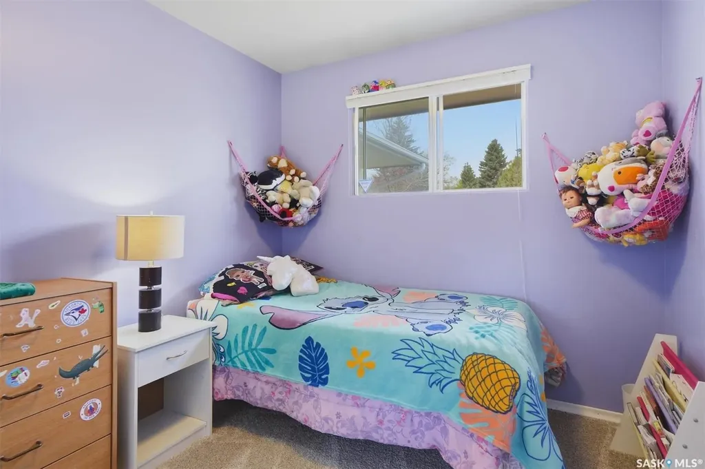 12 Murphy Crescent Saskatoon SK S7J 2T4