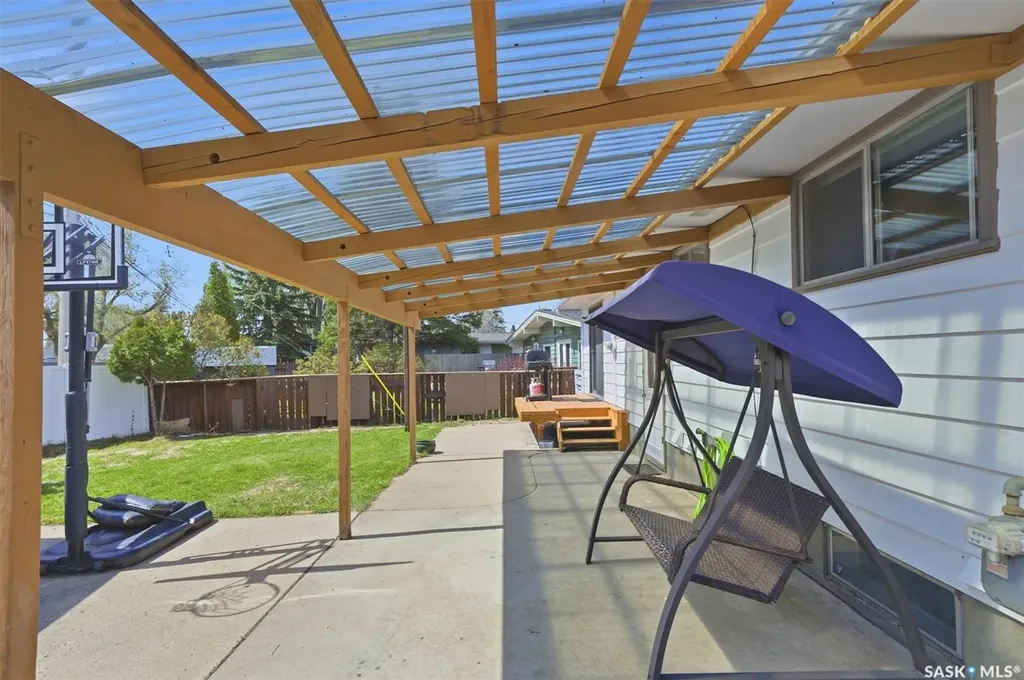 12 Murphy Crescent Saskatoon SK S7J 2T4