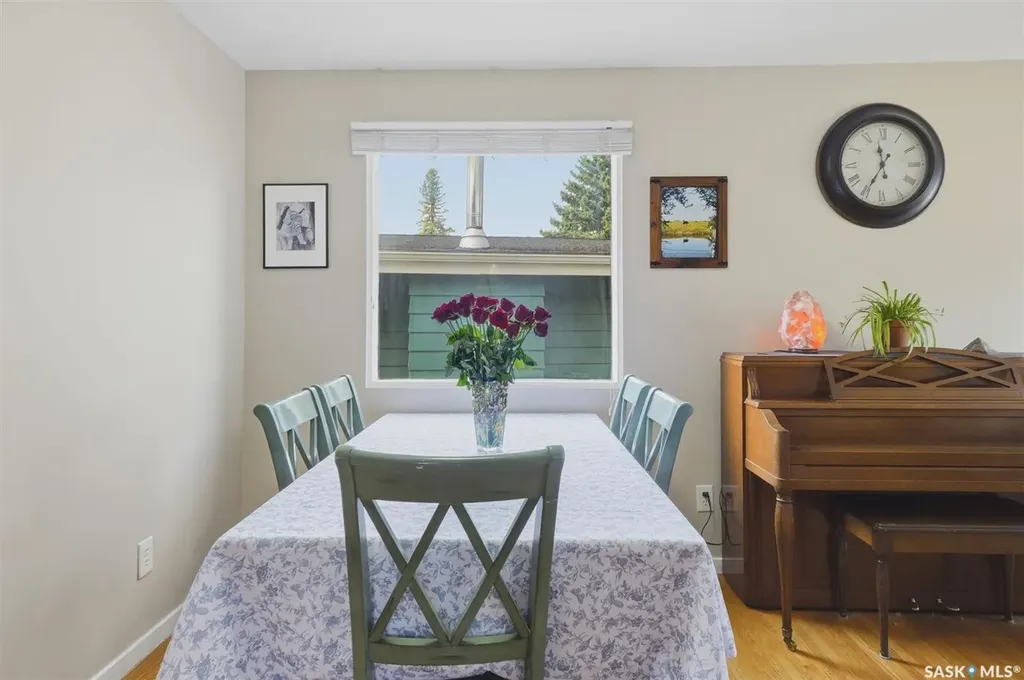 12 Murphy Crescent Saskatoon SK S7J 2T4