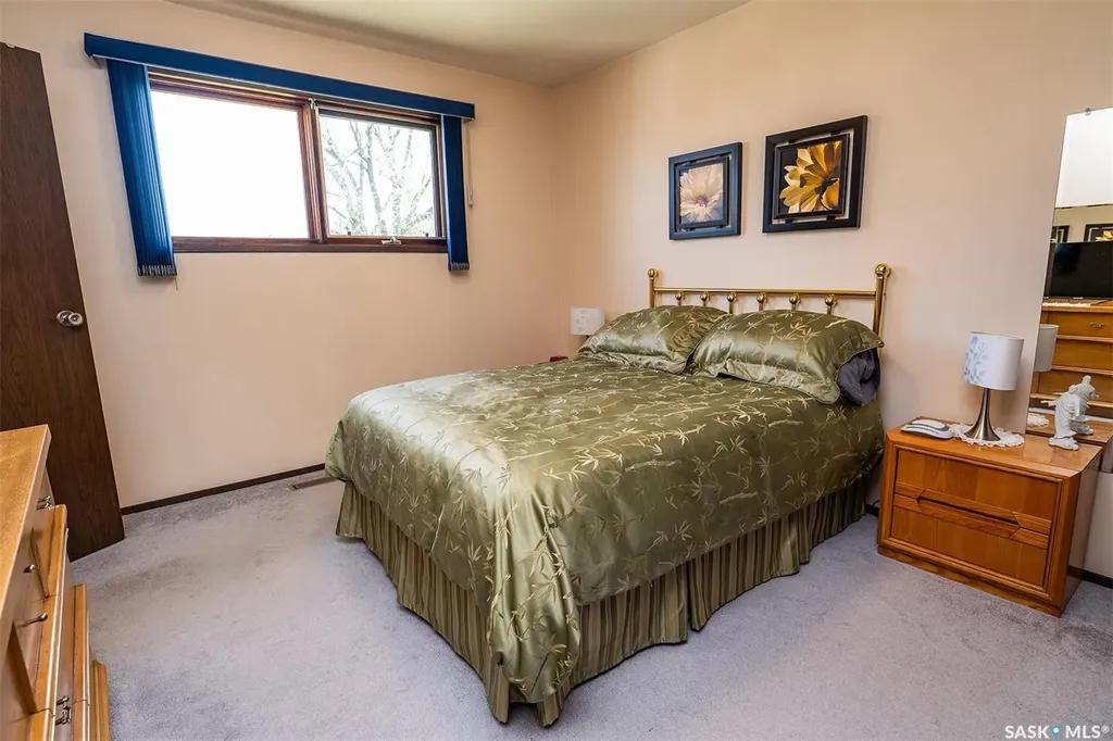512 9th Street E Wynyard SK S0A 4T0