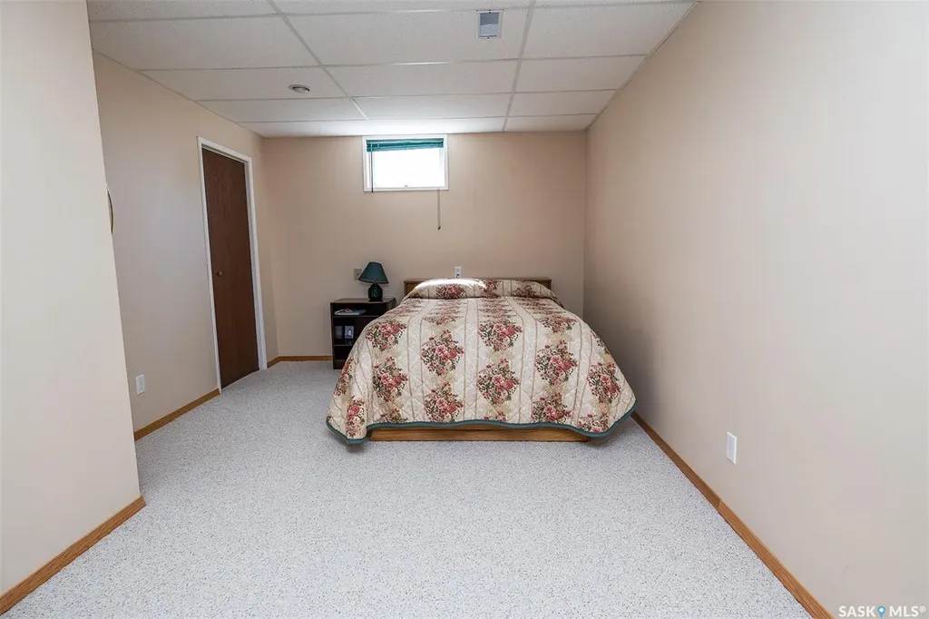 512 9th Street E Wynyard SK S0A 4T0