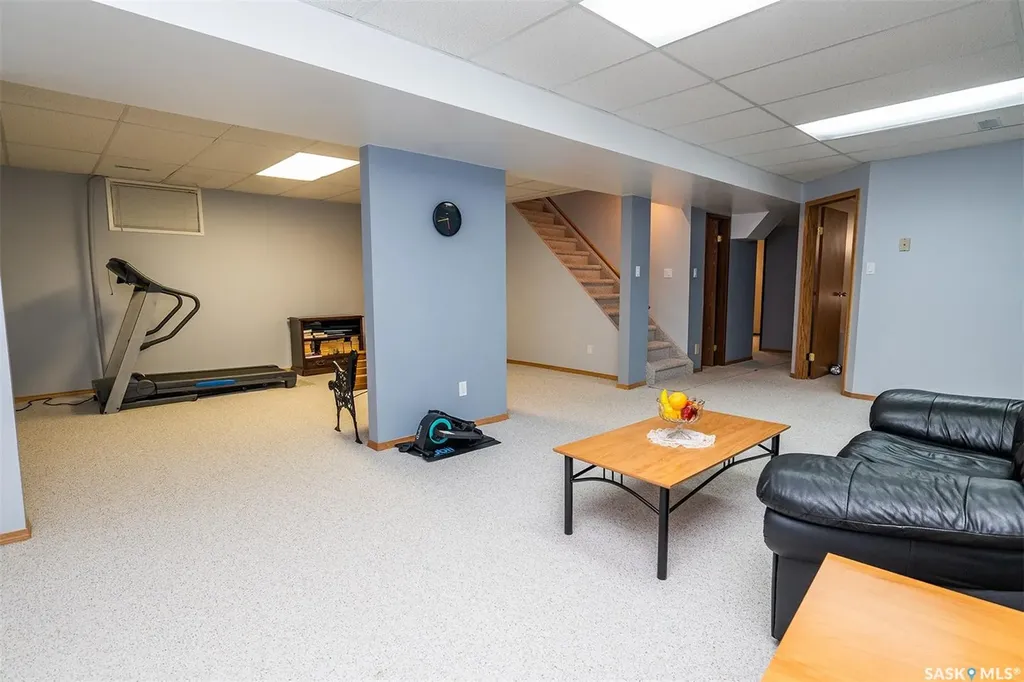 512 9th Street E Wynyard SK S0A 4T0