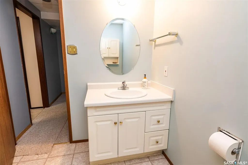 512 9th Street E Wynyard SK S0A 4T0