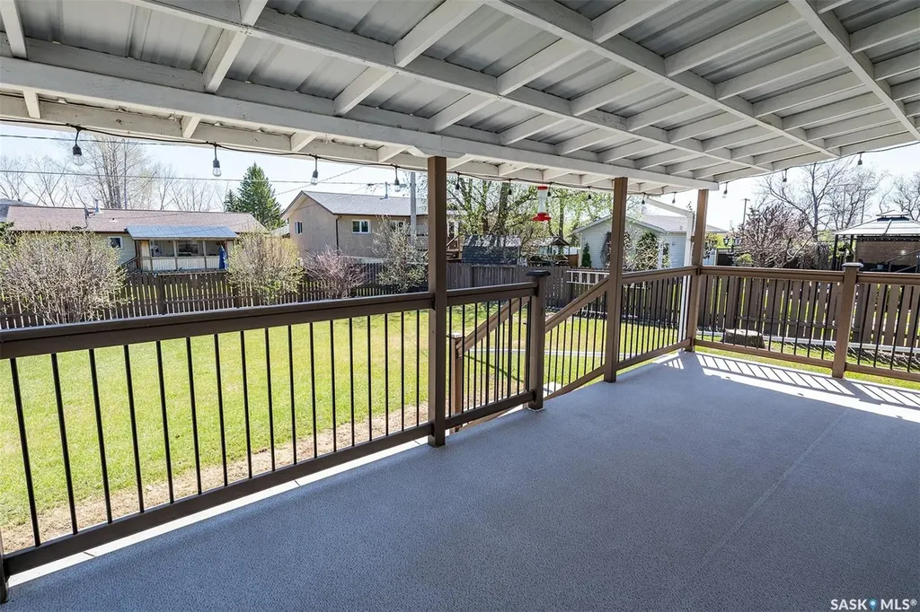 512 9th Street E Wynyard SK S0A 4T0