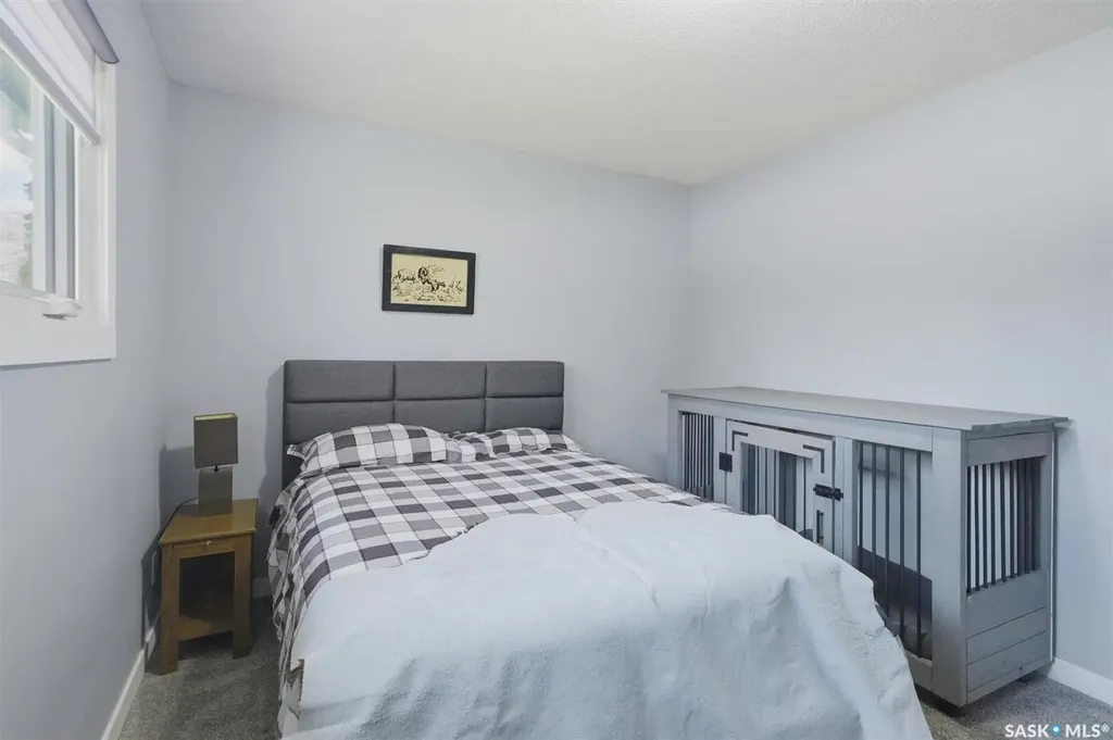 31 Bence Crescent Saskatoon SK S7L 4H9