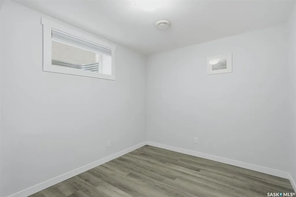 31 Bence Crescent Saskatoon SK S7L 4H9