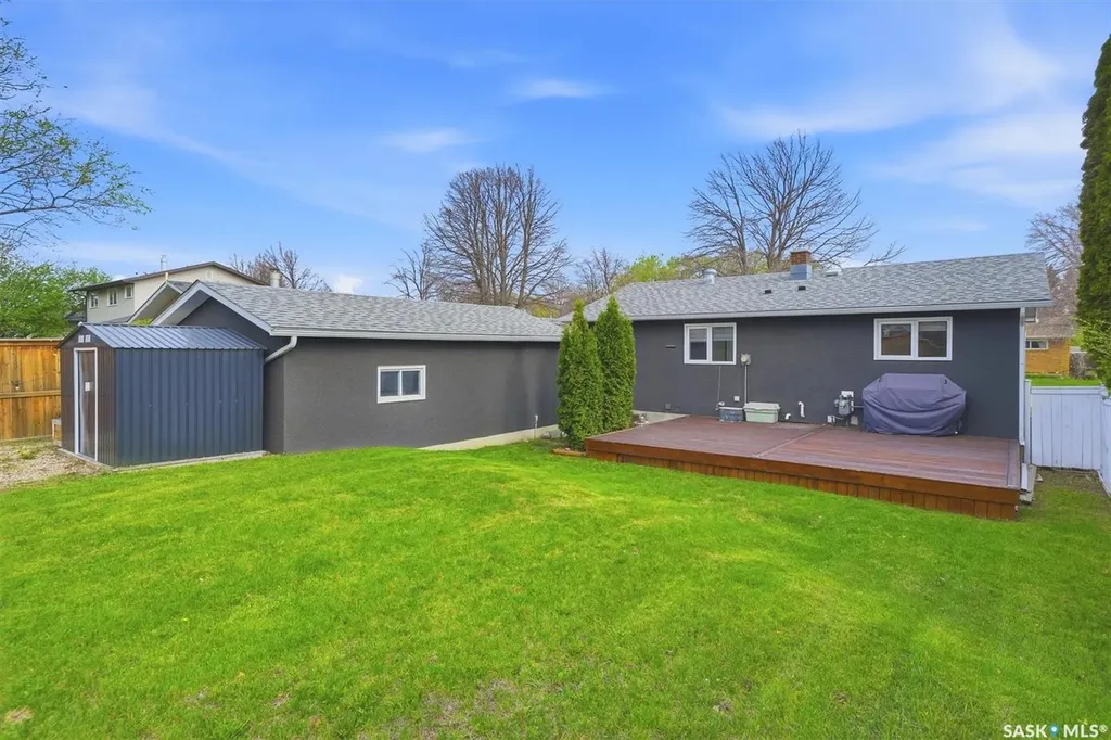 31 Bence Crescent Saskatoon SK S7L 4H9