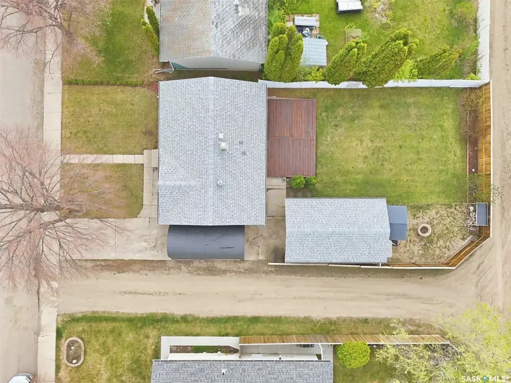 31 Bence Crescent Saskatoon SK S7L 4H9