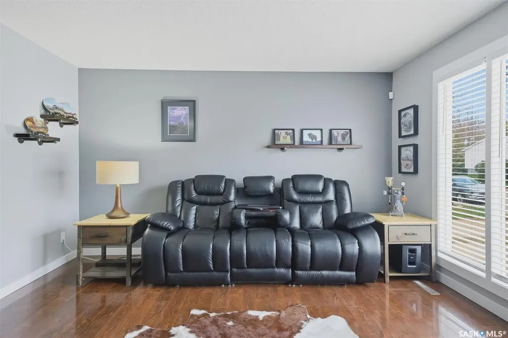 31 Bence Crescent Saskatoon SK S7L 4H9