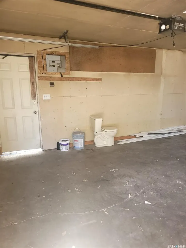 1210 P Avenue N Saskatoon SK S7L 2W9