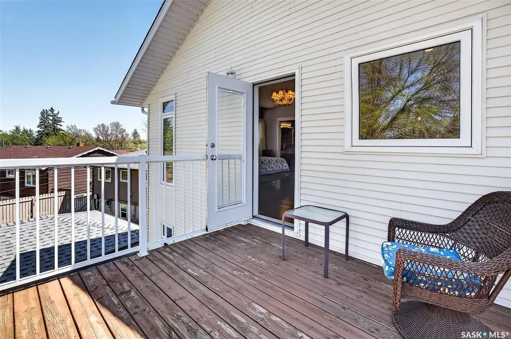 646 Keith Crescent Moose Jaw SK S6H 5P9