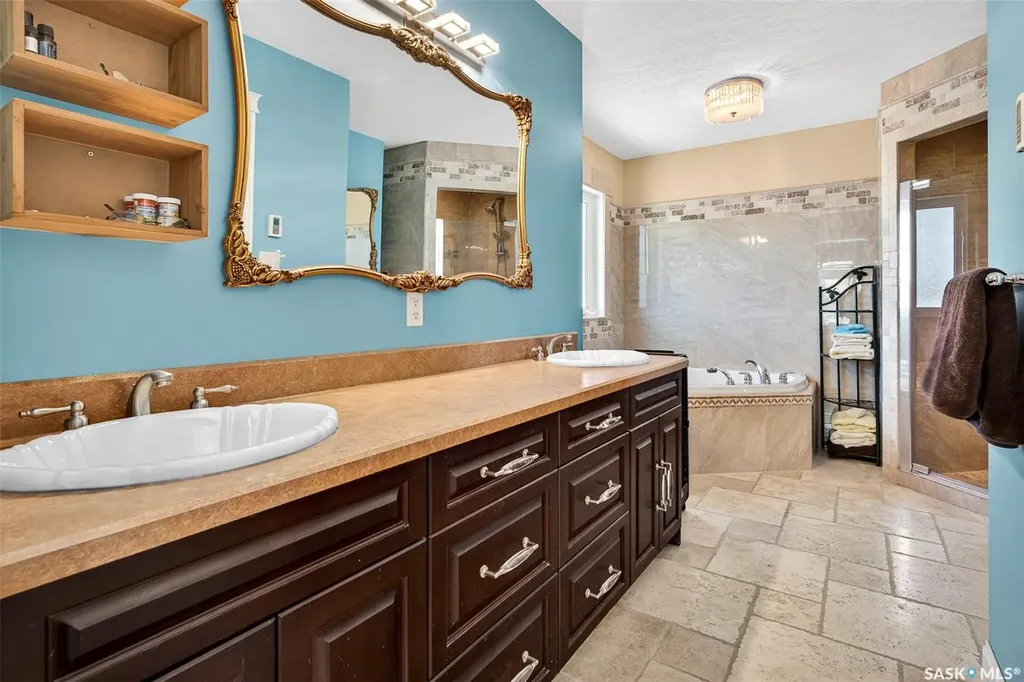 646 Keith Crescent Moose Jaw SK S6H 5P9