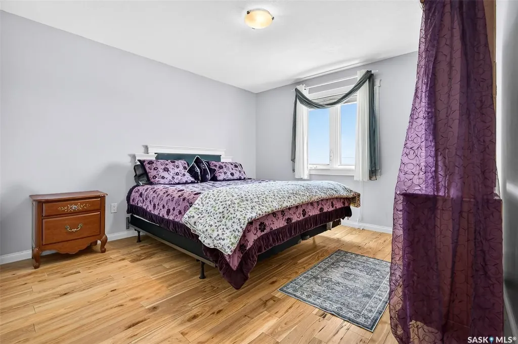 646 Keith Crescent Moose Jaw SK S6H 5P9