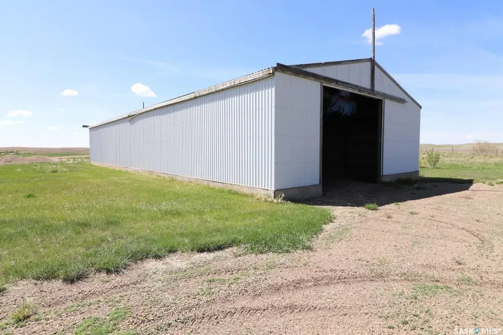 329344 Rural Address Chesterfield Rm No. 261 SK S0L 0Y0