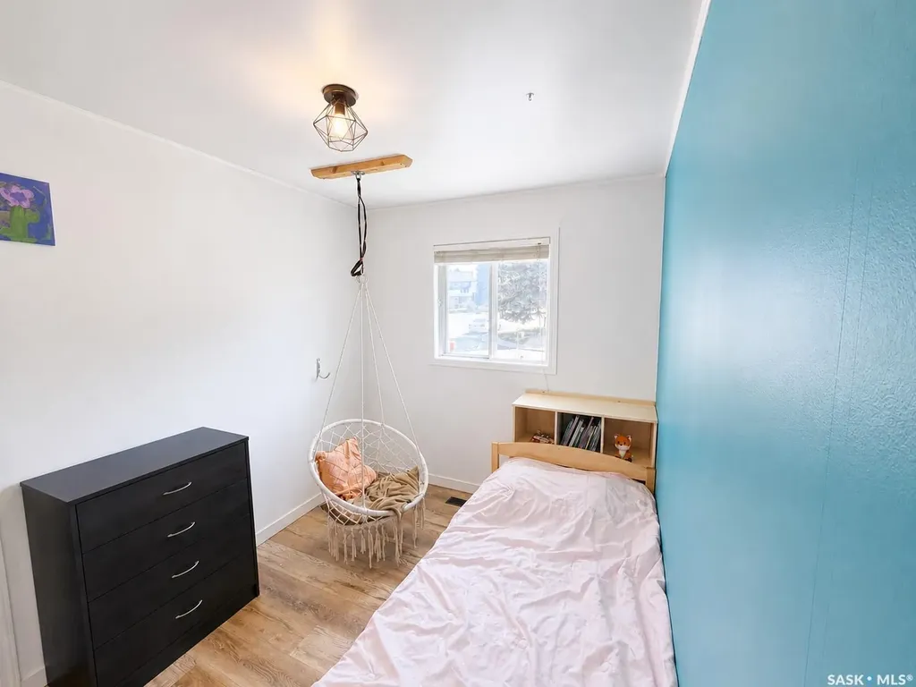 157 Coldspring Crescent Saskatoon SK S7J 3M3