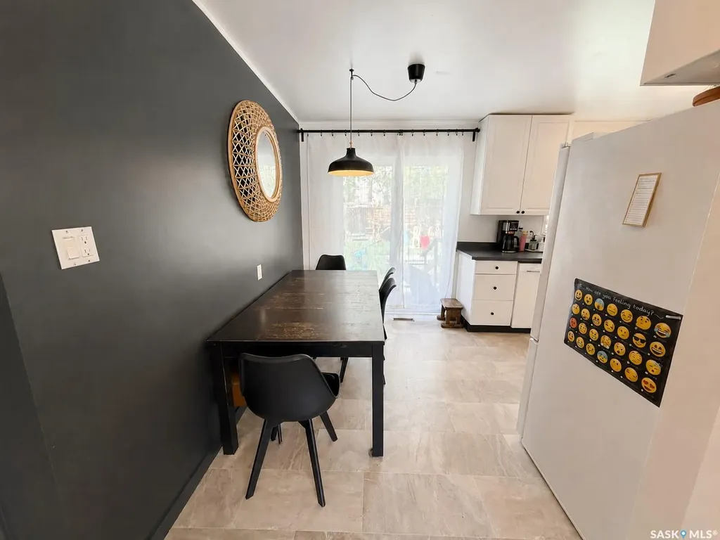 157 Coldspring Crescent Saskatoon SK S7J 3M3
