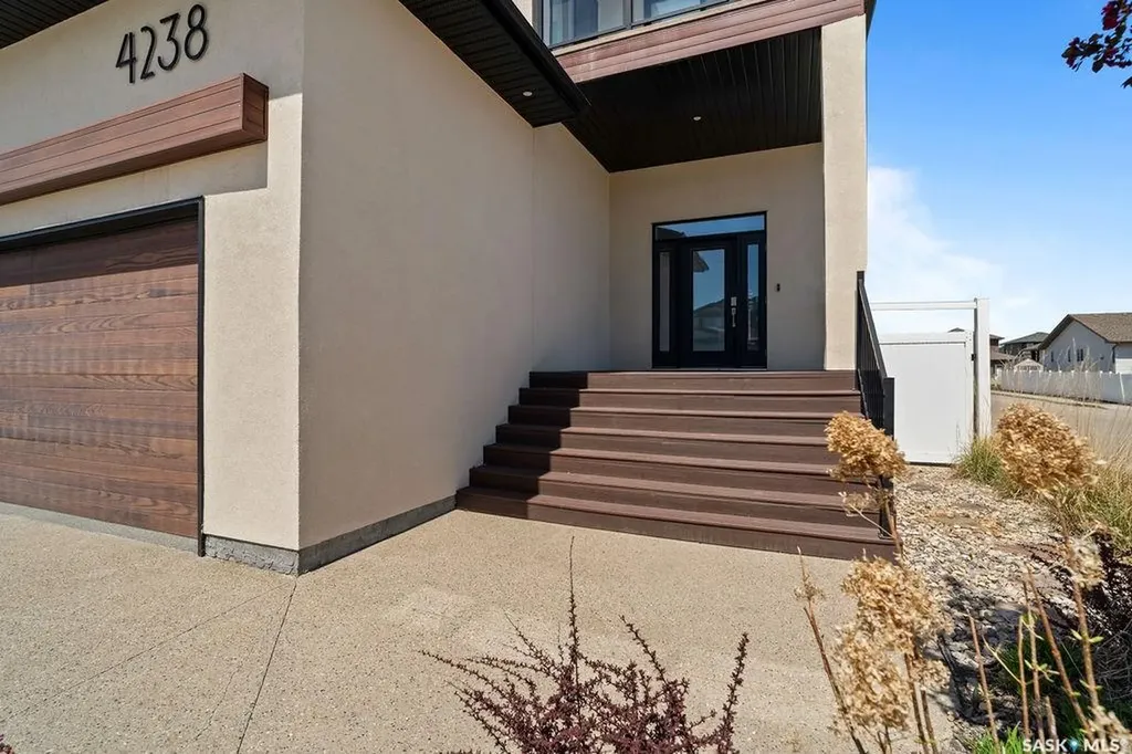 4238 Green Olive Way E Regina SK S4V 1P9