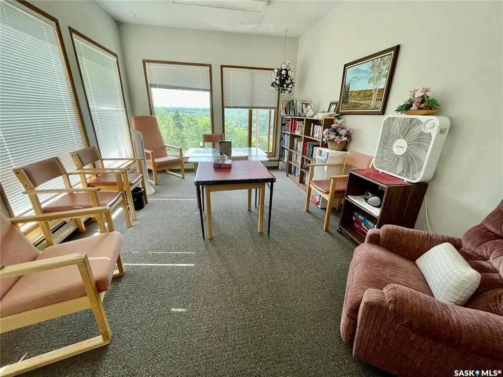 102 Manor Drive Nipawin SK S0E 1E0