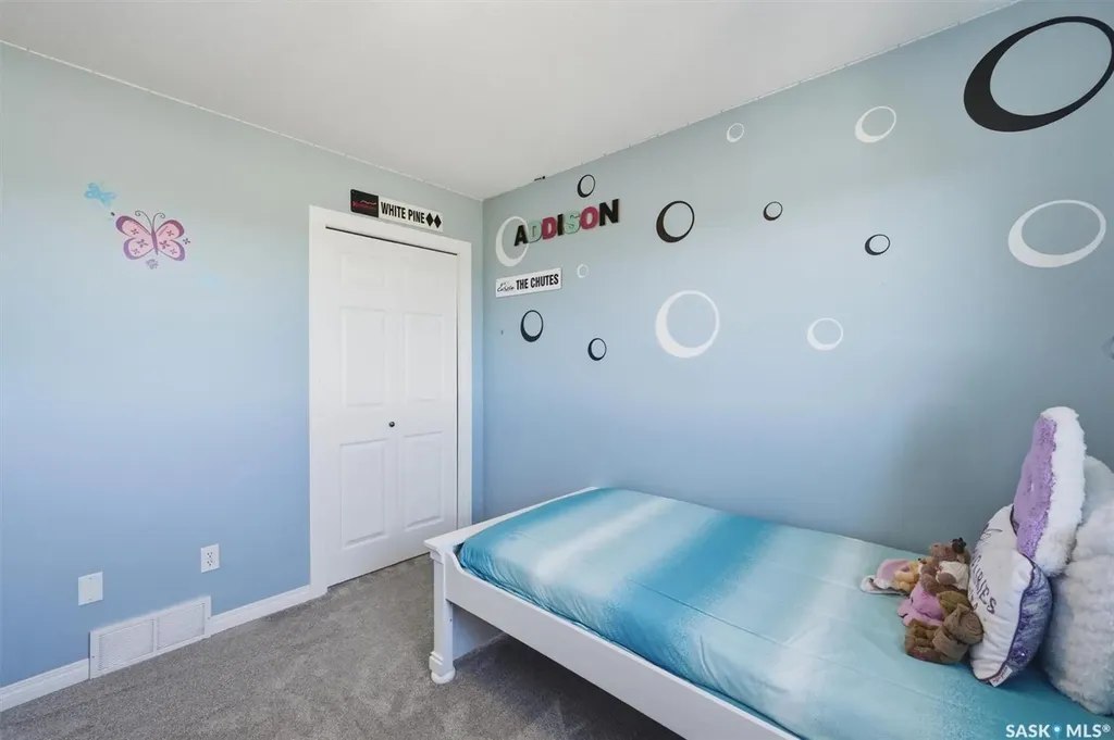 231 Willowgrove Boulevard Saskatoon SK S7W 1A1