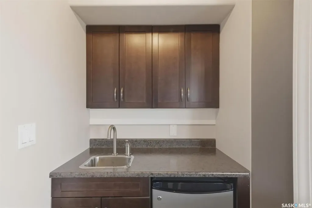 231 Willowgrove Boulevard Saskatoon SK S7W 1A1