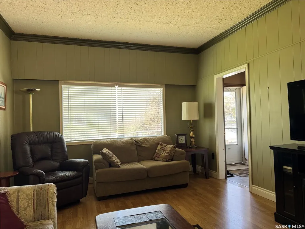 210 2nd Street W Wynyard SK S0A 4T0