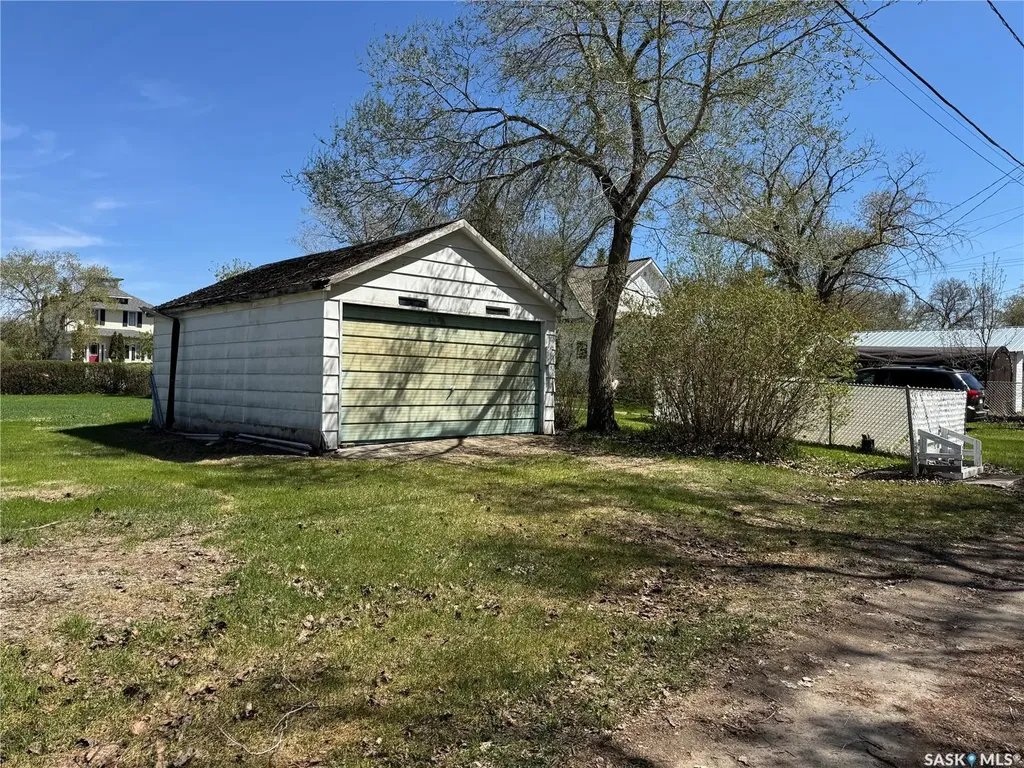 210 2nd Street W Wynyard SK S0A 4T0