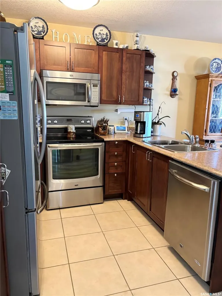 358 1st Avenue W Melville SK S0A 2P0