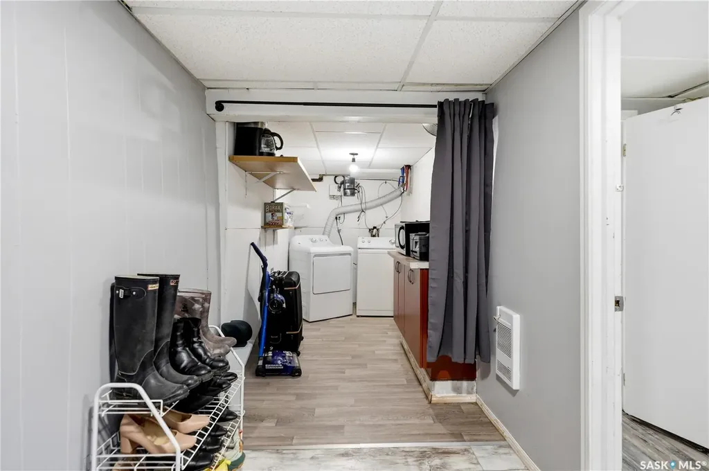 1001 Lorne Avenue Saskatoon SK S7N 0X5