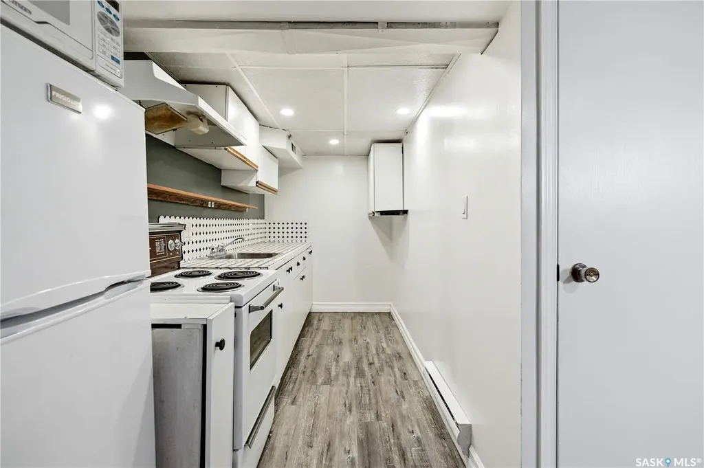 1001 Lorne Avenue Saskatoon SK S7N 0X5