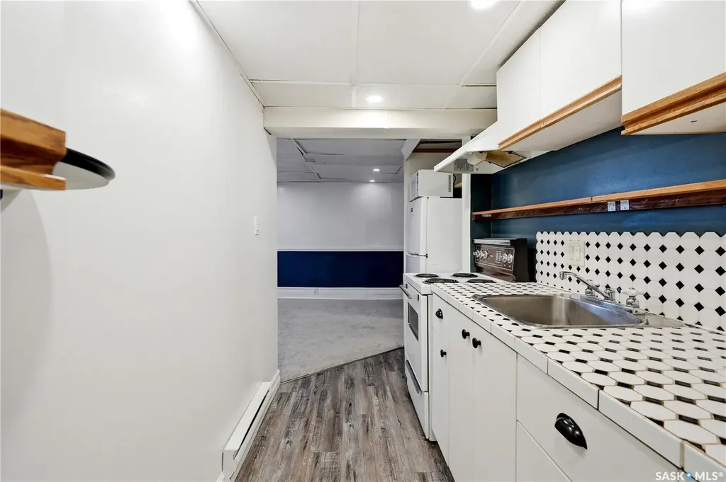 1001 Lorne Avenue Saskatoon SK S7N 0X5
