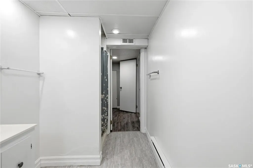 1001 Lorne Avenue Saskatoon SK S7N 0X5