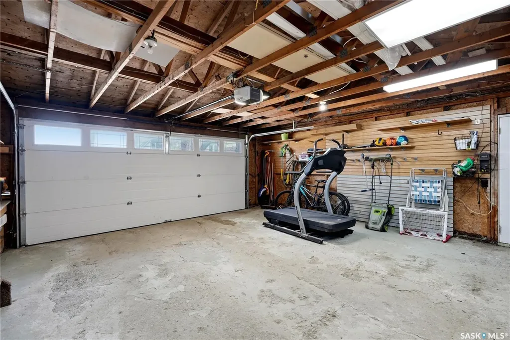 1001 Lorne Avenue Saskatoon SK S7N 0X5