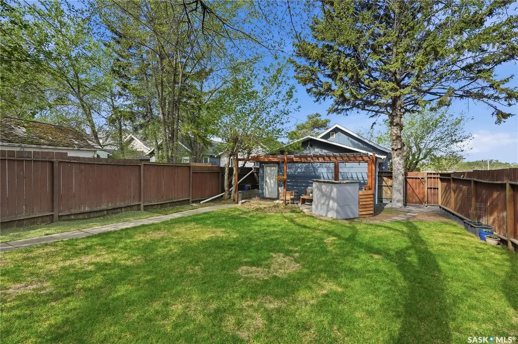 1001 Lorne Avenue Saskatoon SK S7N 0X5