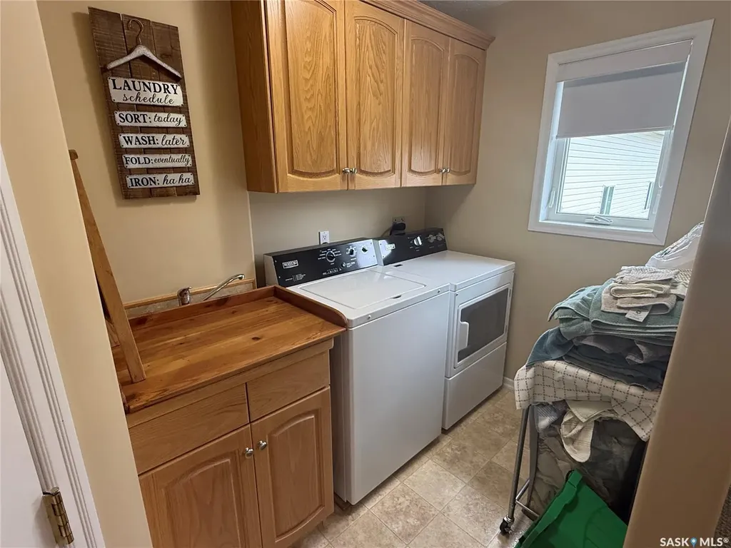 225 3rd Street Weyburn Rm No. 67 SK S0C 1X0