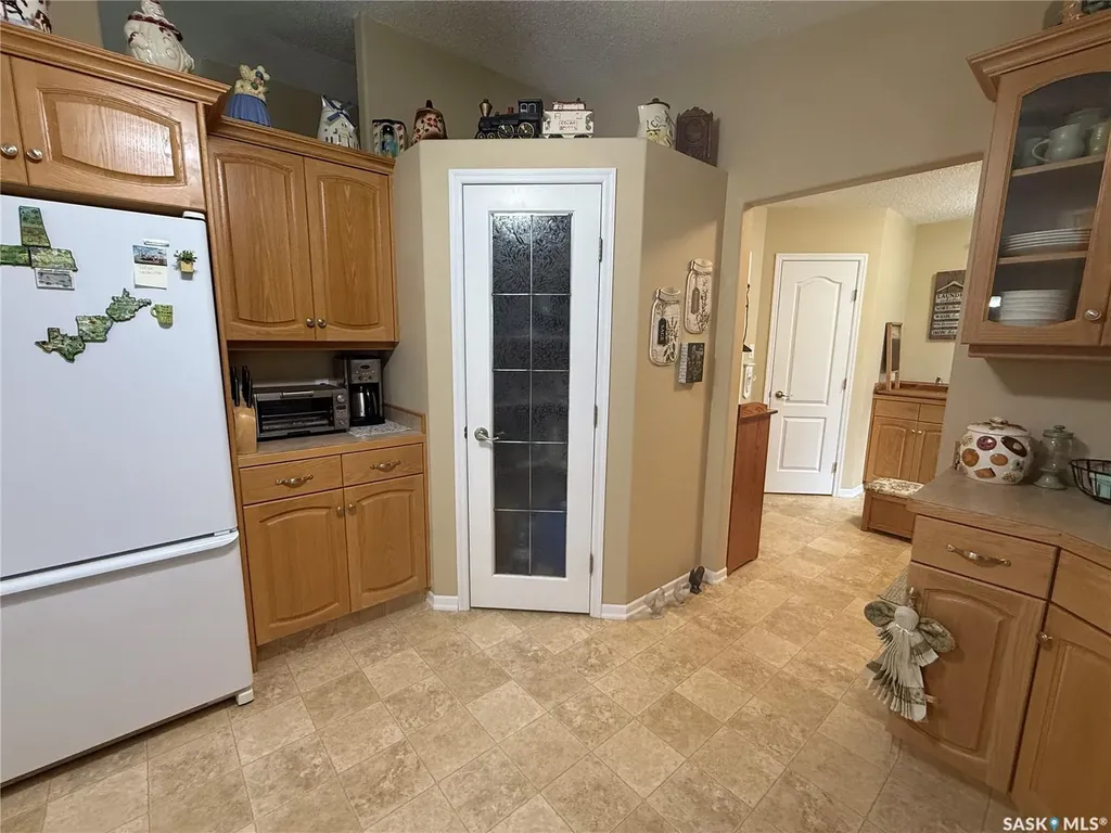 225 3rd Street Weyburn Rm No. 67 SK S0C 1X0
