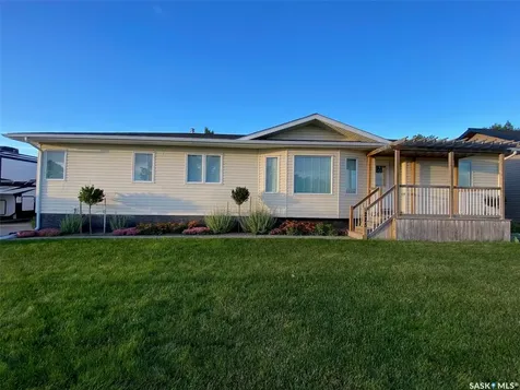 225 3RD Street Weyburn Rm No. 67 SK S0C 1X0
