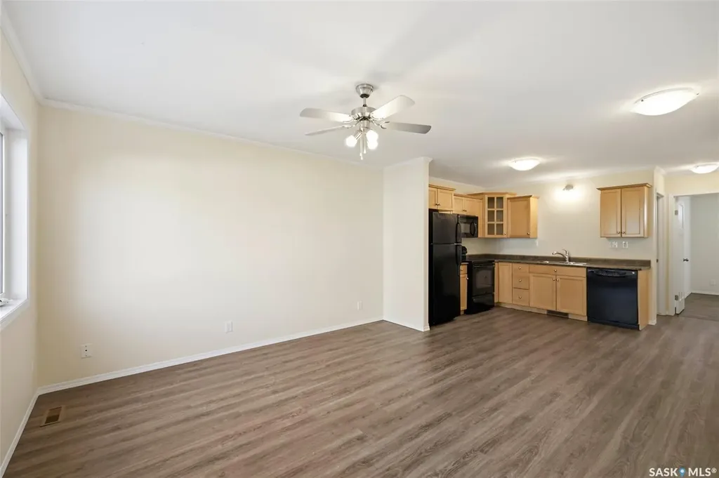 1022 Hampton Circle Saskatoon SK S7R 0K3