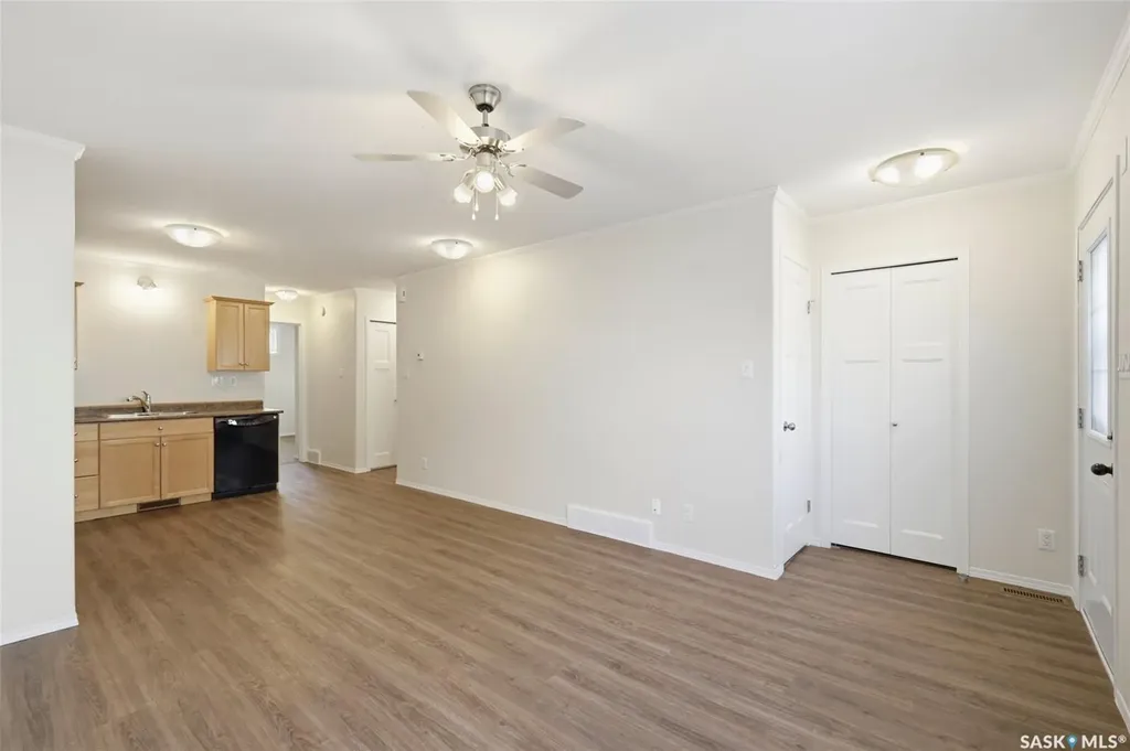 1022 Hampton Circle Saskatoon SK S7R 0K3