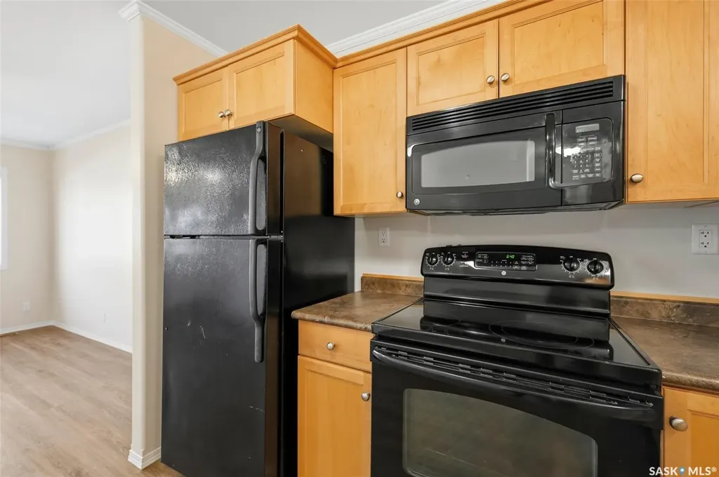 1022 Hampton Circle Saskatoon SK S7R 0K3