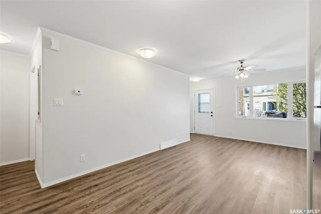 1022 Hampton Circle Saskatoon SK S7R 0K3