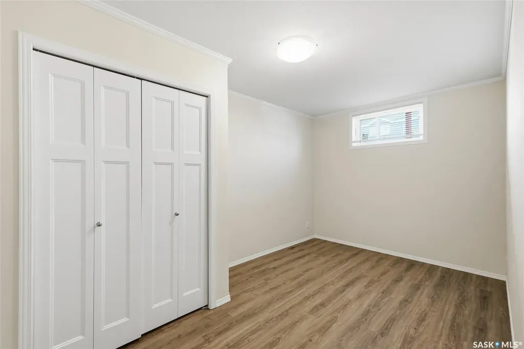 1022 Hampton Circle Saskatoon SK S7R 0K3