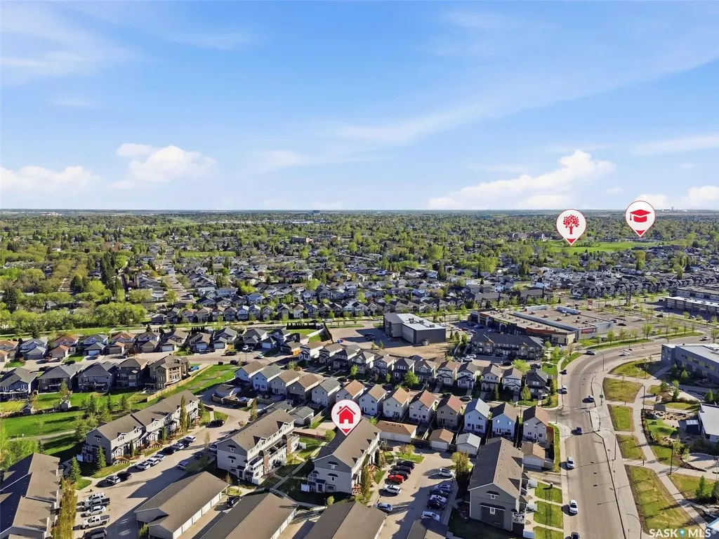 1022 Hampton Circle Saskatoon SK S7R 0K3