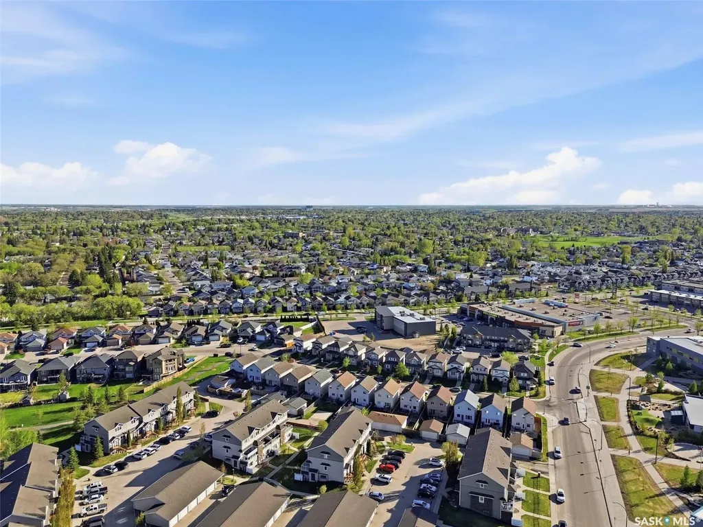 1022 Hampton Circle Saskatoon SK S7R 0K3