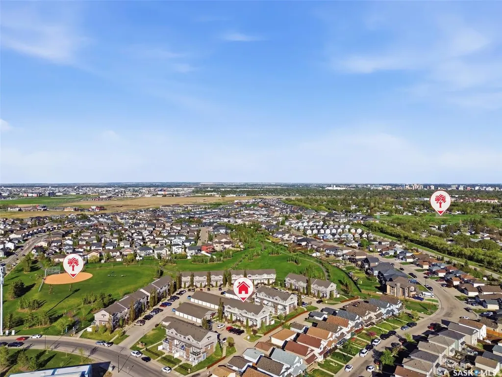1022 Hampton Circle Saskatoon SK S7R 0K3