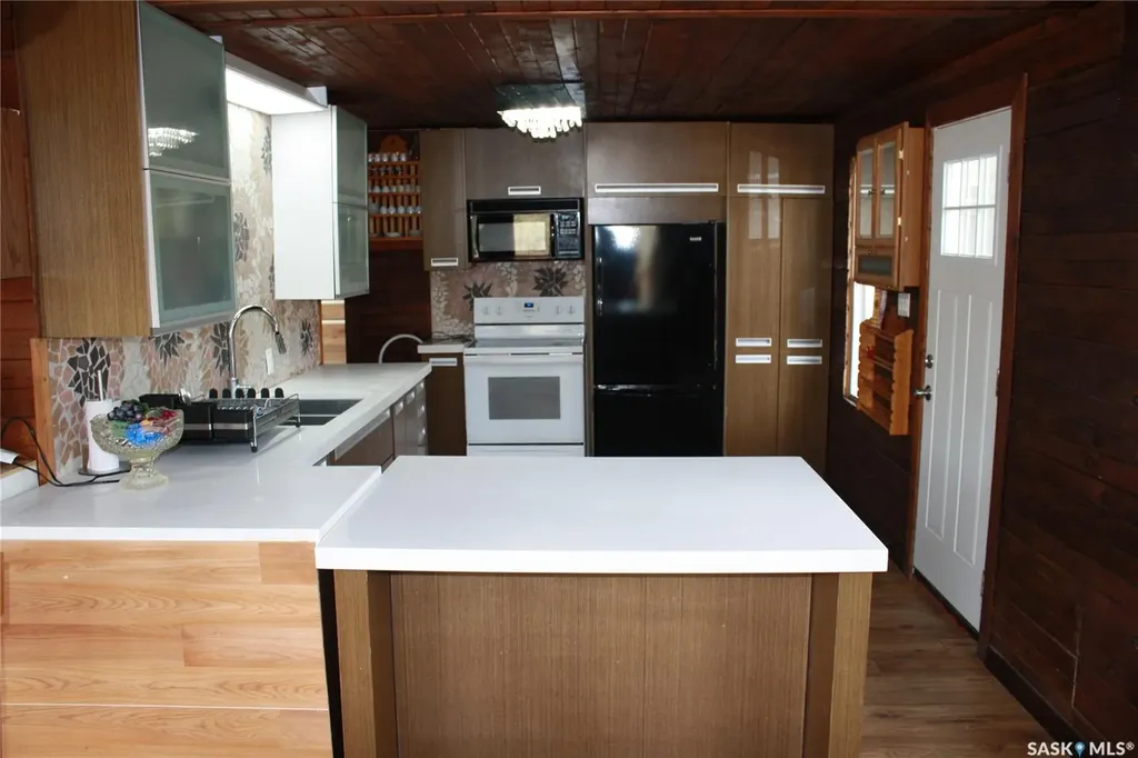 5097 Domremy Beach Wakaw Lake SK S0K 4P0
