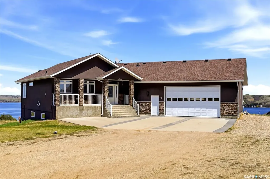 701 Saskatoon Drive Katepwa Beach SK S0G 2Y0