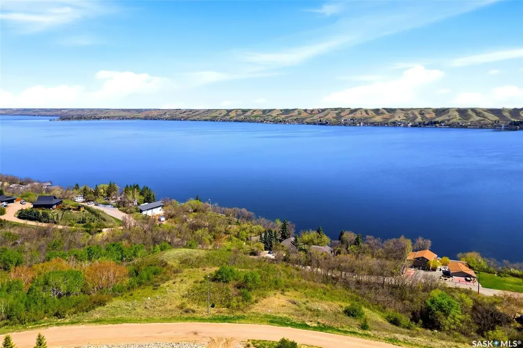 701 Saskatoon Drive Katepwa Beach SK S0G 2Y0