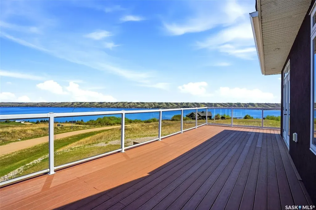 701 Saskatoon Drive Katepwa Beach SK S0G 2Y0