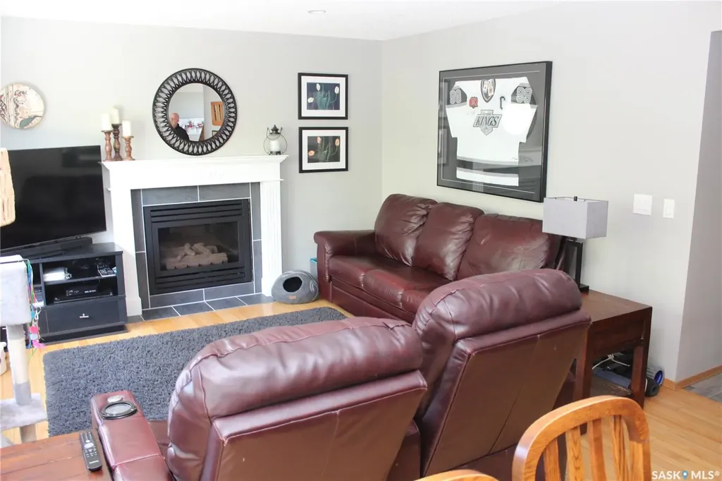 3324 Dieter Bay Regina SK S4V 2V9